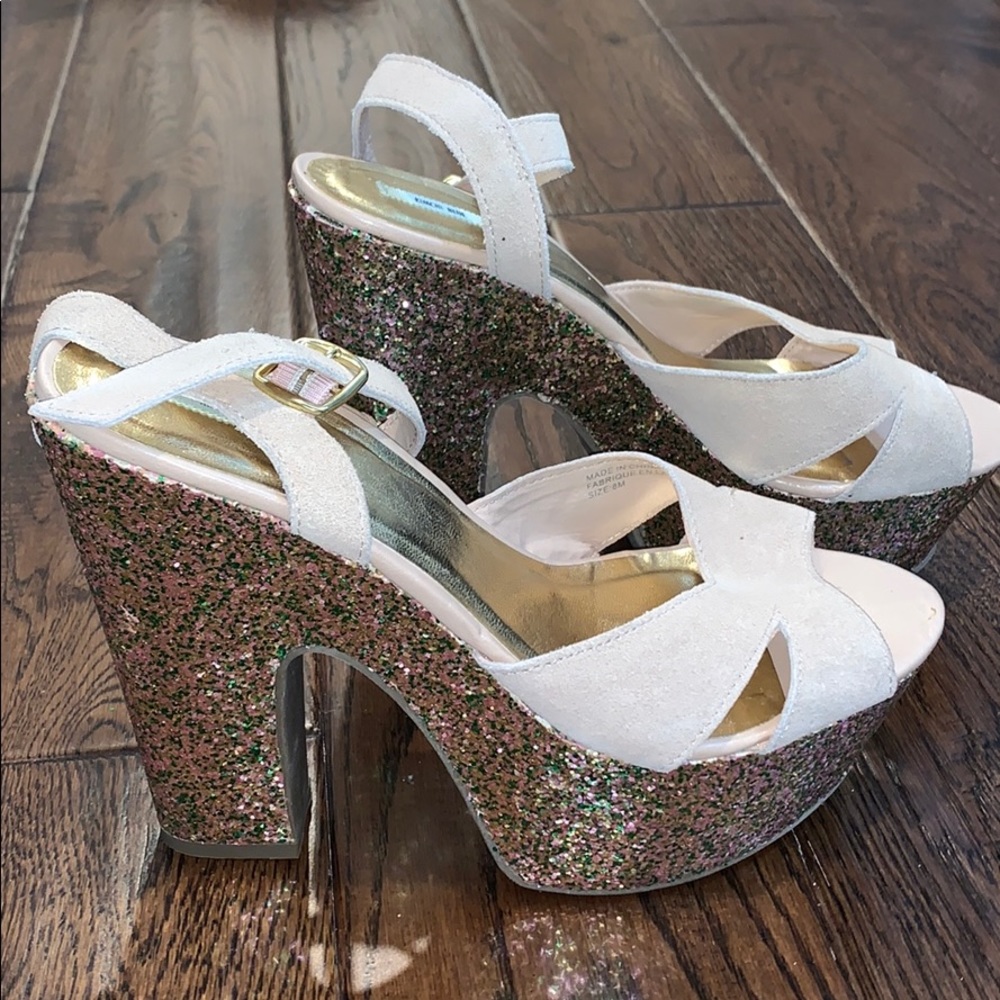 COPY - KIMCHI BLUE OINK NUDE PLATFORM WEDGE HEELS